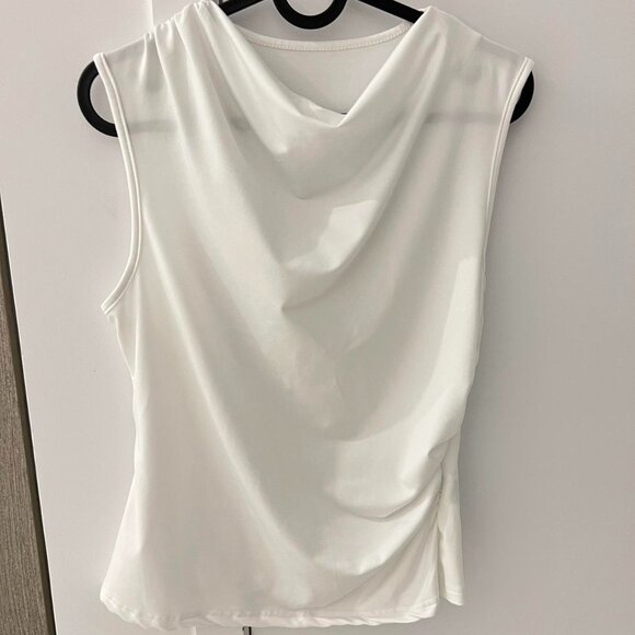 White asymmetrical draped Tank - Picture 1 of 1